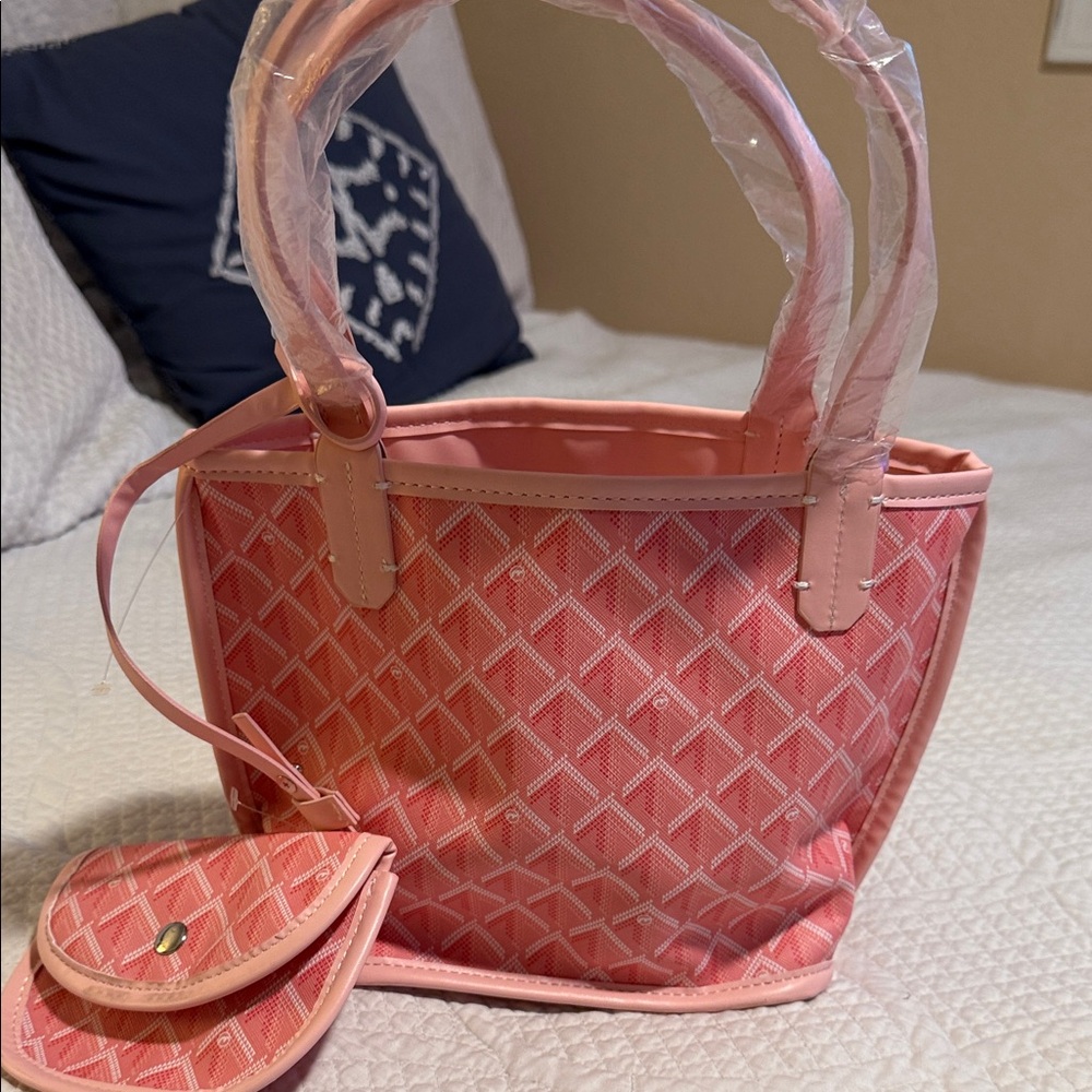 NWT Pink Geometric fashion mini Tote Bag